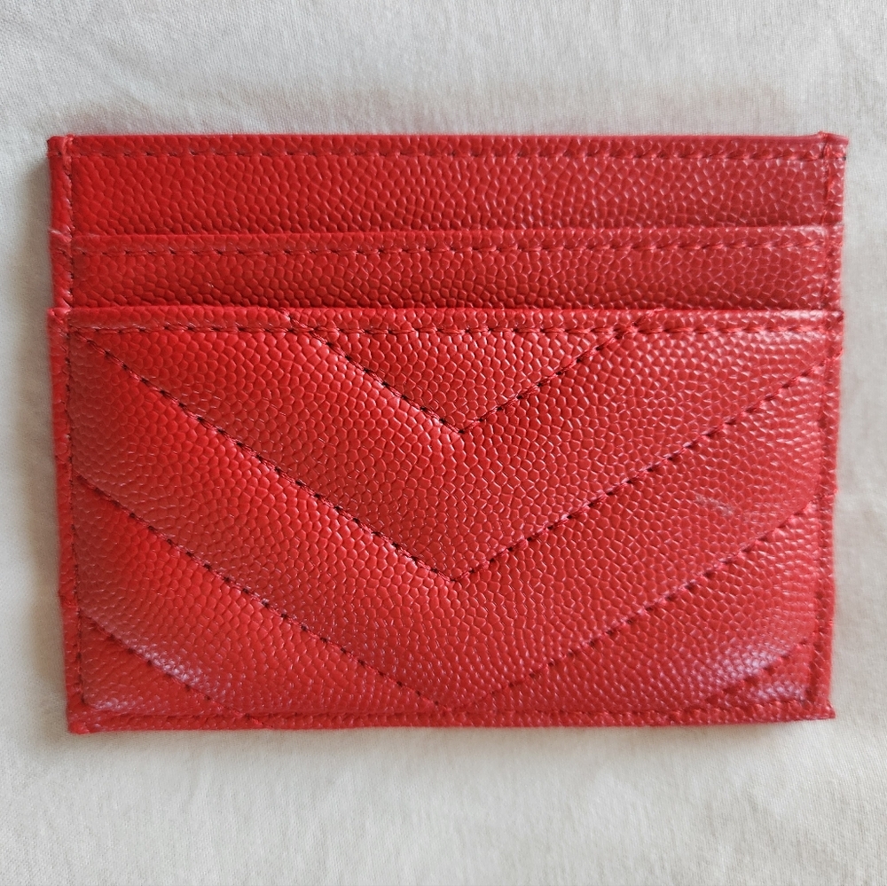 Red Cardholder With Box - Picture 3 of 10